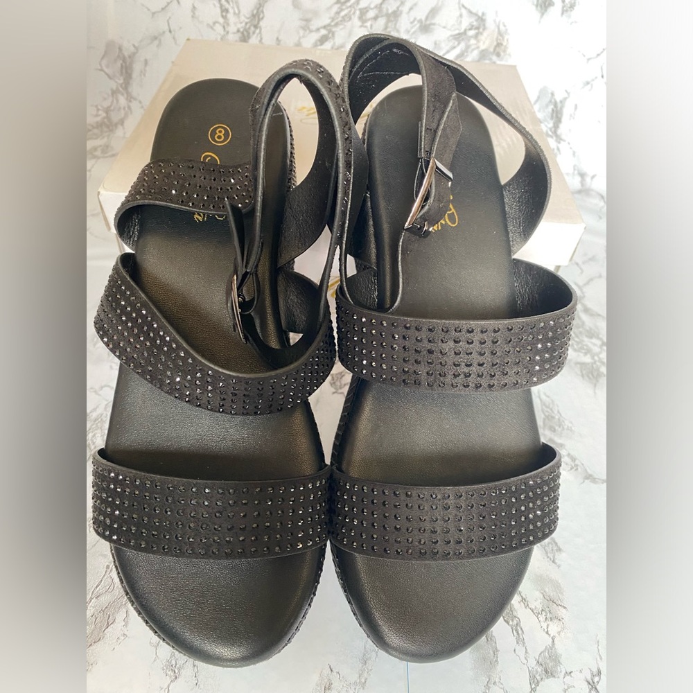 Mata Shoes Black Rhinestone Platform Sandel Size 8.5